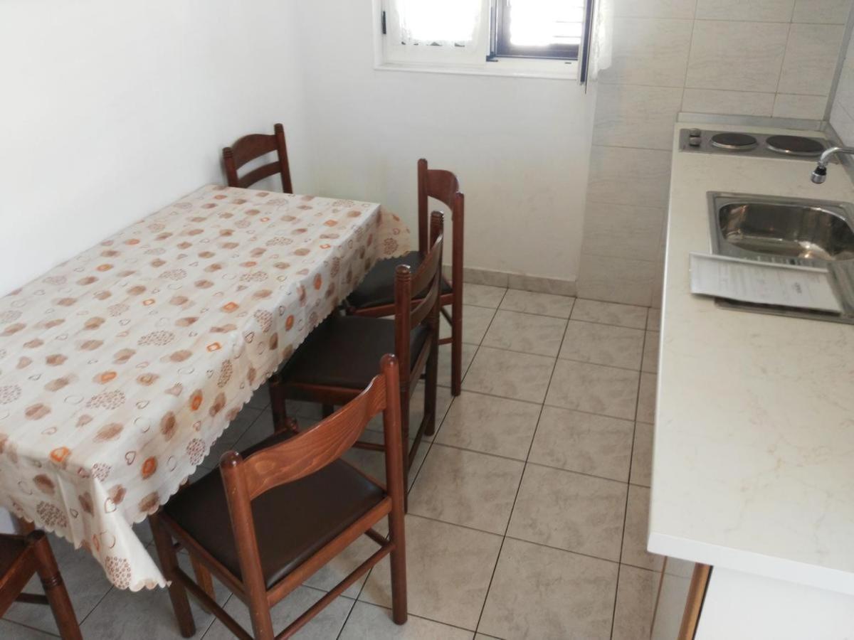 Apartmani Karuza Novalja Exterior foto